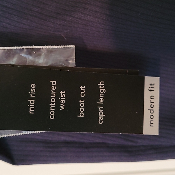 Capri length navy blue - Picture 7 of 16